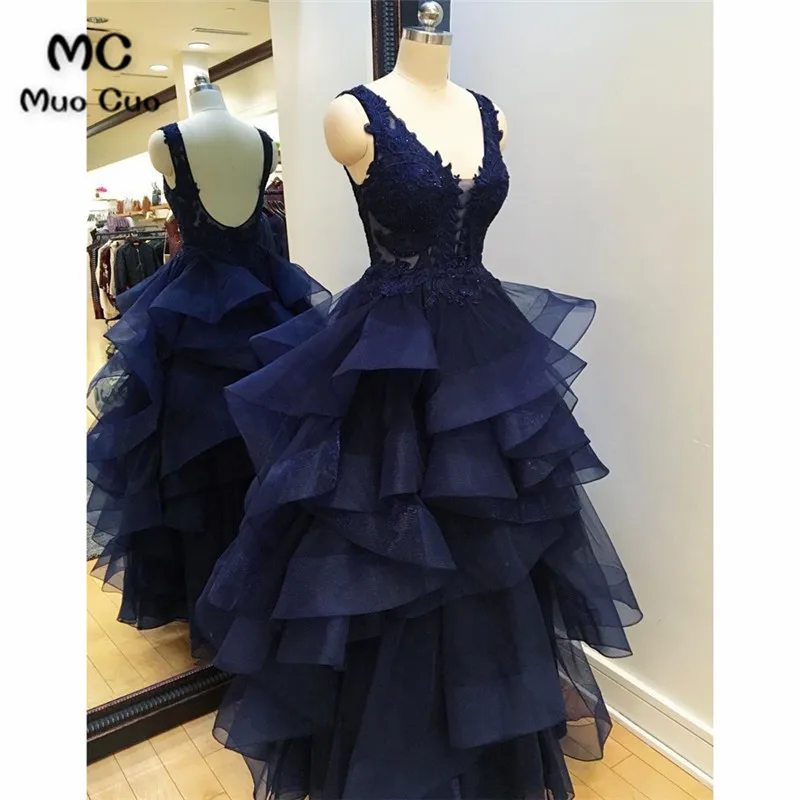 2019 Navy Blue Evening Dresses Long with Appliques Floor Length Prom Gown Ruffles Organza Formal Evening Party Dress for Women