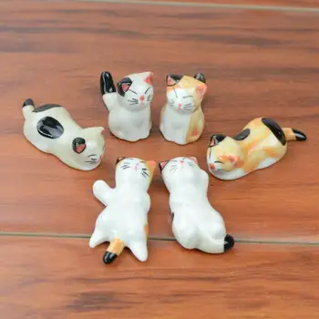 

6pcs/set Lucky Cat Ceramic Chopsticks Rack Frame Cartoon Chopsticks Holder Home Tableware Decoration LX2706