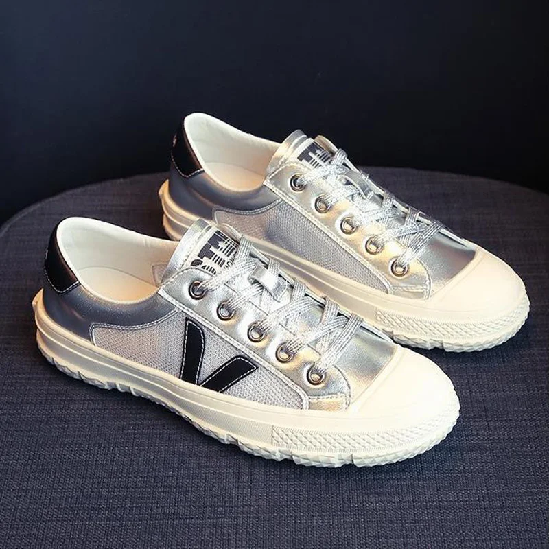 

Flat shoes women 2019 summer new small white shoes Korean version of the wild net red flat bottom home cloth casual shoes