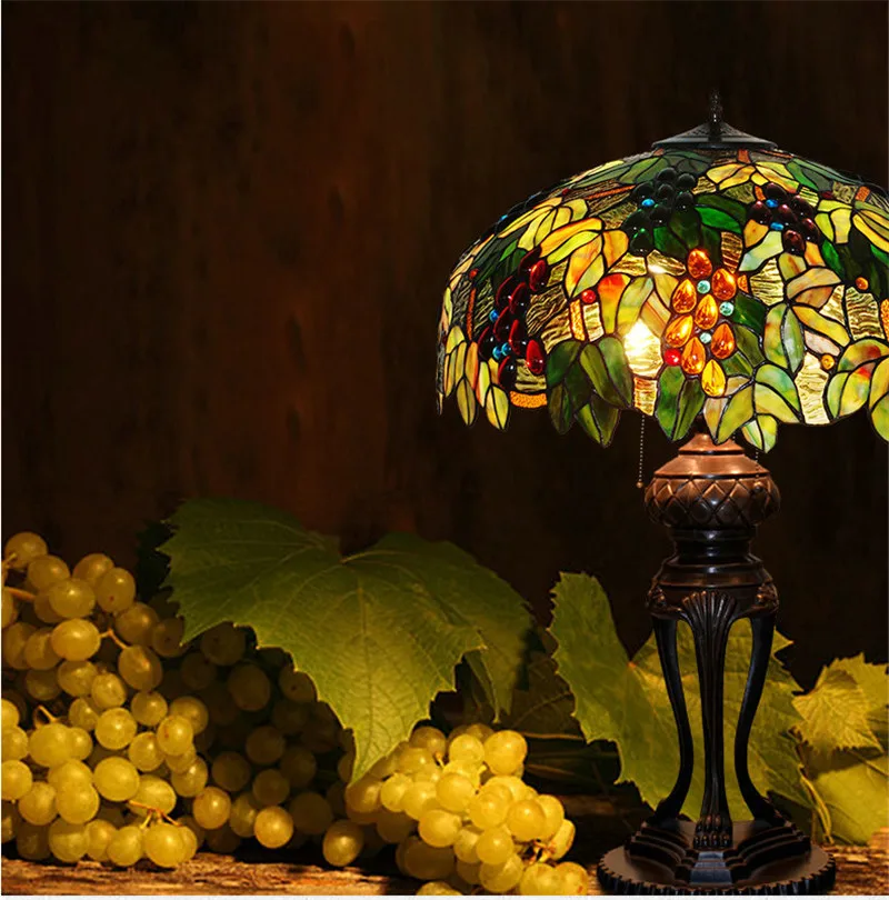 Tiffany Grape Table Lamp8