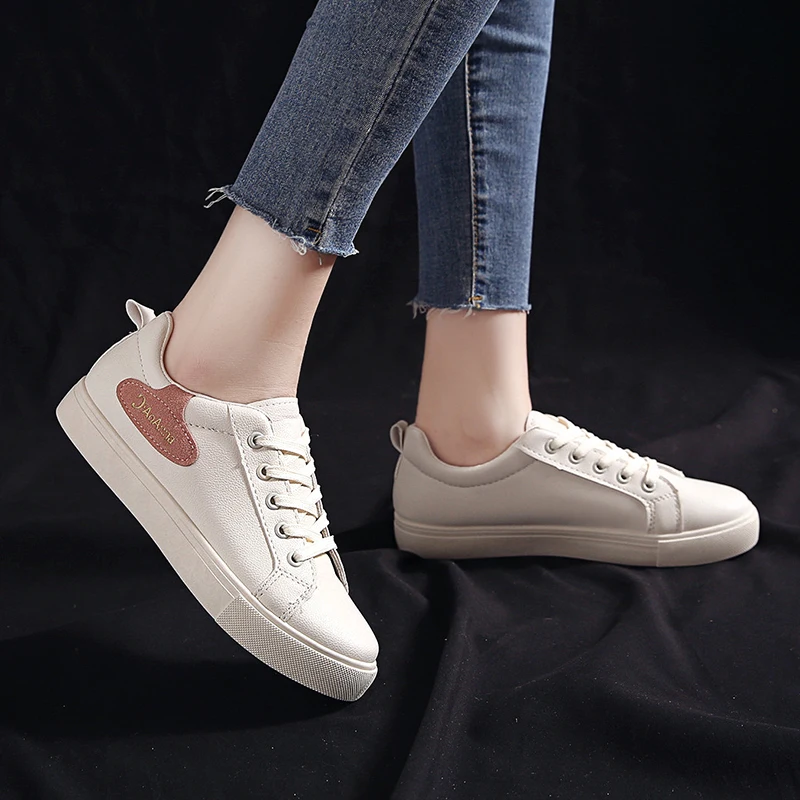 

Women Casual Shoes 2018 New Women Sneakers Fashion Breathable Leather White Women Shoes Soft Footwears