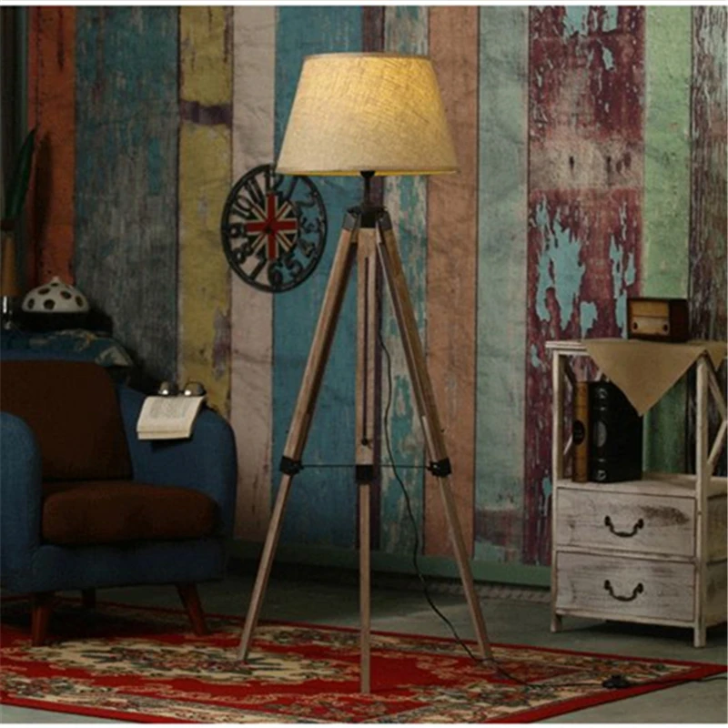 Retro Classical Wooden Tripod Standing Floor Tripod Lamps Light