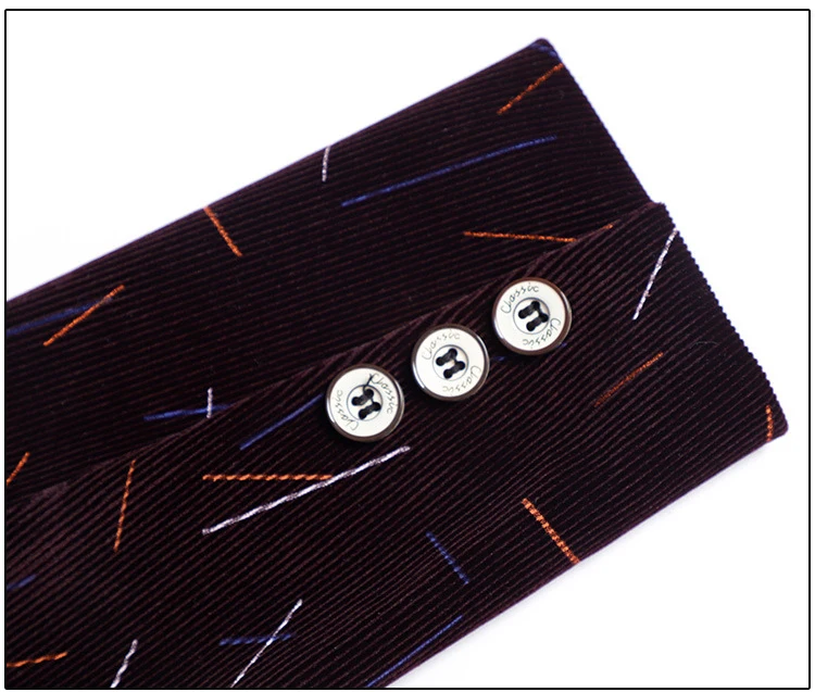 C348 (3)