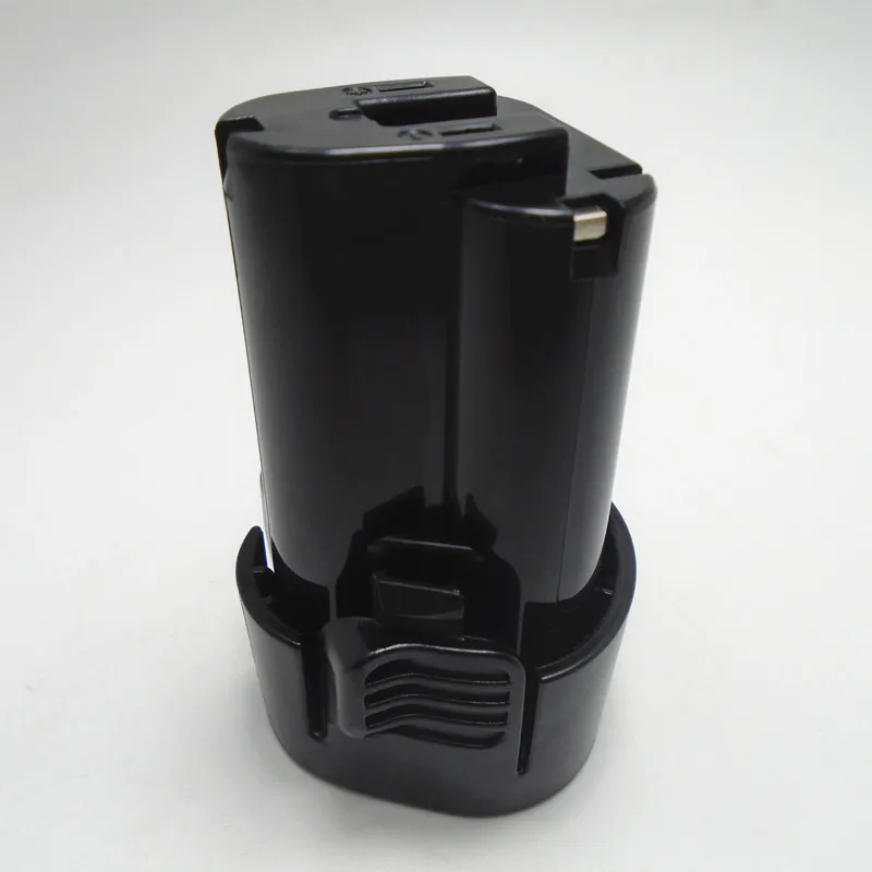 Makita Li 10.8V-04