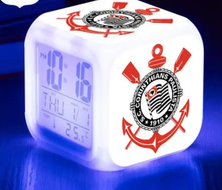 Спортивный клуб Футбол команда во главе Будильники Коринфянам Паулиста цифровой Часы Reloj Despertador Цвет изменить horloge Digitale - Цвет: Многоцветный