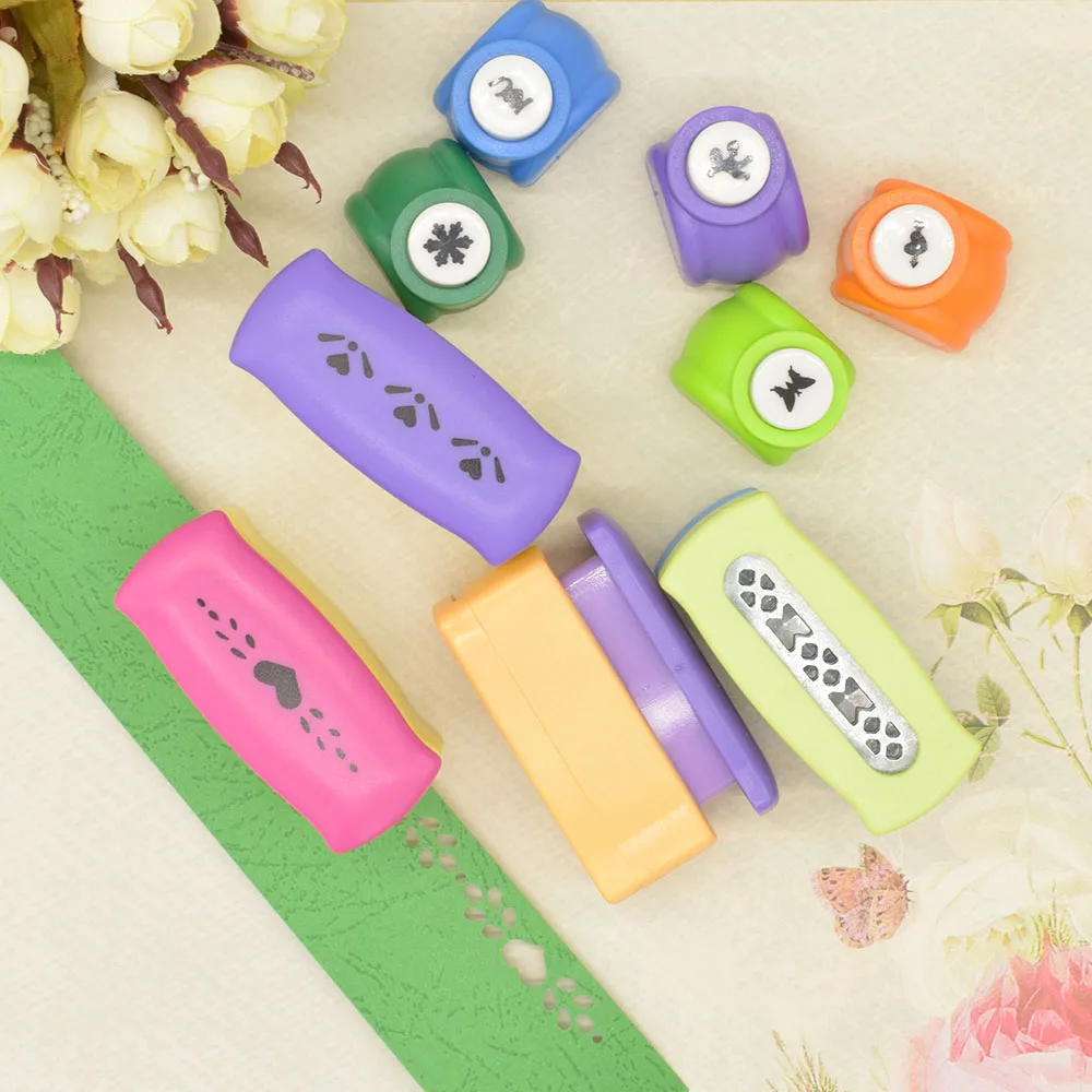 

Embossing Device Hole Punch For DIY Handmade Crafts Scrapbooking Gift Card Party Wedding Decoration