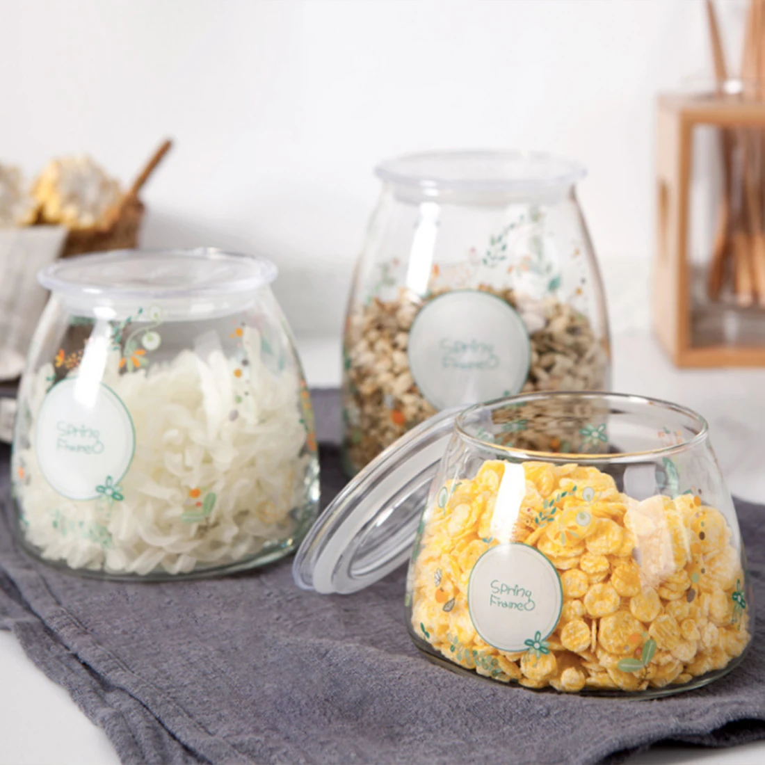 Ceny Szklany pojemnik z pokrywką słoik na żywność pokrywki słoiki do przechowywania może butelka przyprawy schowek herbata kawa przechowywanie cukru pojemnik na organizer do kuchni