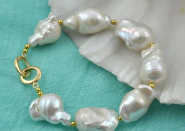 

xiuli 00601 8" white baroque reborn keshi pearl bracelet