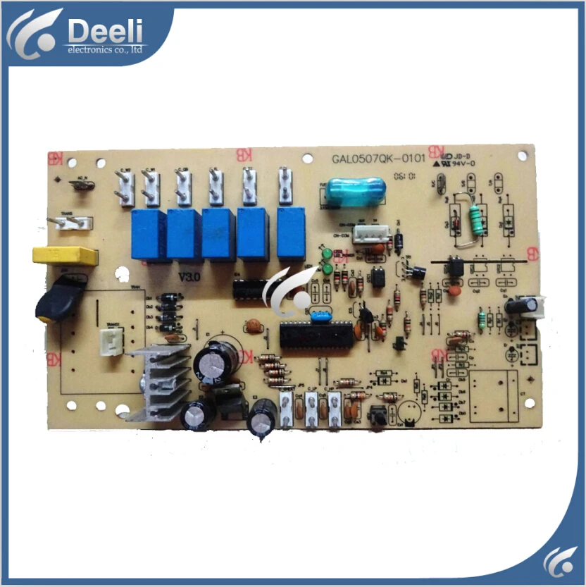 

95% new used for air conditioning board computer board GAL0507QK-0101 good working