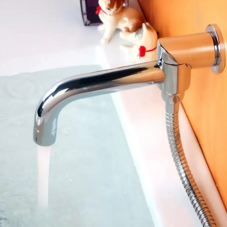 O Envio gratuito de Baixo Cromo Tomada de Parede Torneira Da Banheira Torneira Do Chuveiro Chuveiro Bico De Enchimento Bico Substituição Filler