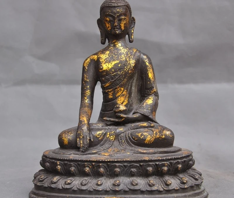 

8"Old Tibet Buddhist Temple Bronze Gilt Sakyamuni Shakyamuni Rulai Buddha Statue