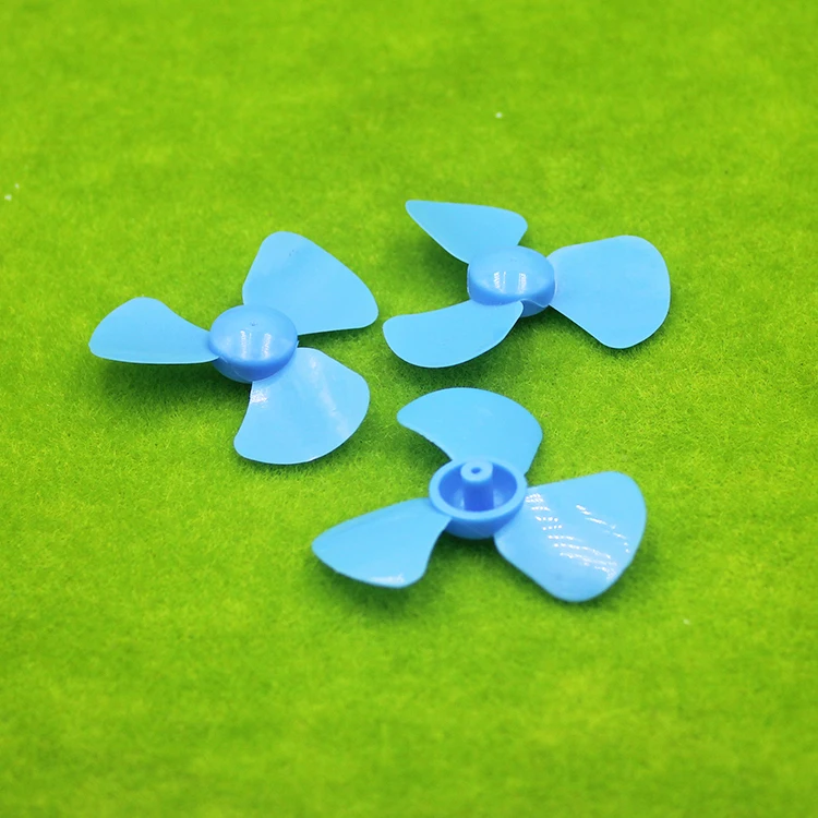 20PCS Three Blades Propellers Plastic 56MM Motor Propeller with 2mm
