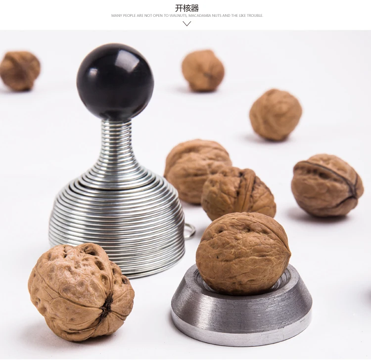 2016 Open Walnuts Tools Creative Spring Nut Crackers Metal Black Ball Nutcracker The most innovative walnut pliers