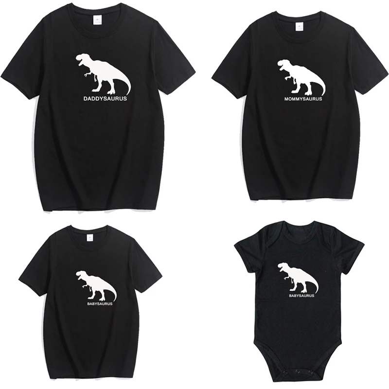 

Daddy Papa Mama Baby Dinosaur Vogue Super Matching For Family and Me Outfits Clothe Dad Clothing Mother Daughter Look Mom Son