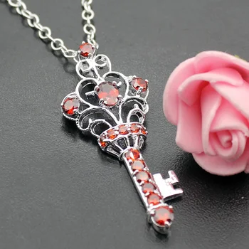 

Hermosa Jewelry PRETTY Crown Red Garnet Silver Color Necklace Pendants 47MM