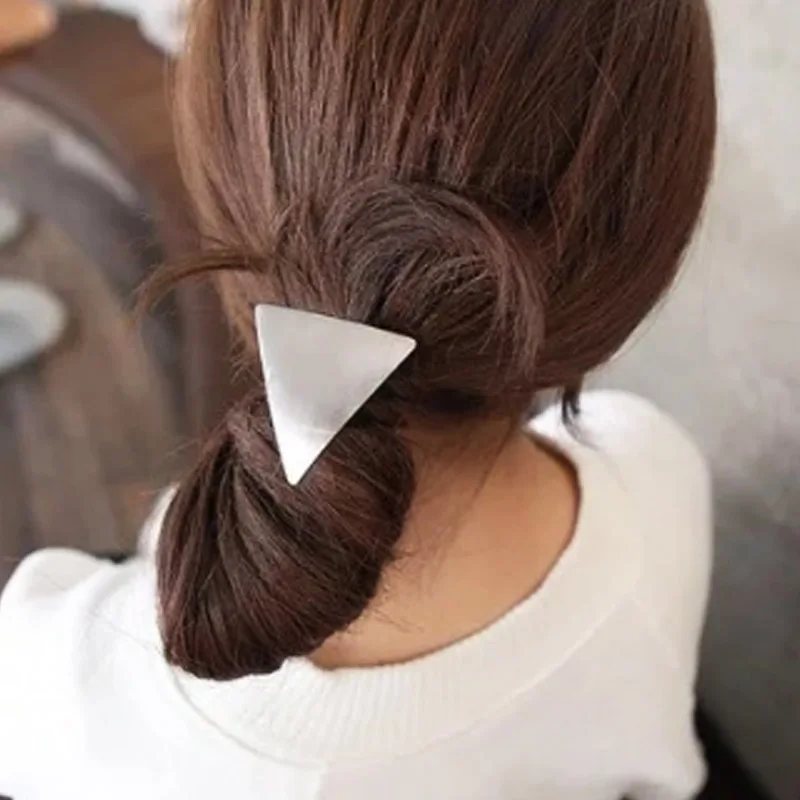 Модная винтажная металлическая треугольная веревка для волос с геометрическим узором для женщин и девушек, заколка для волос с конским хвостом, эластичная резинка для волос с сердечком, аксессуары для волос