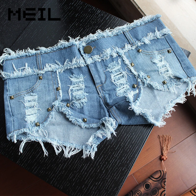 

Korean version of the worn women's wave cowboy shorts jeans nightclub women was thin
