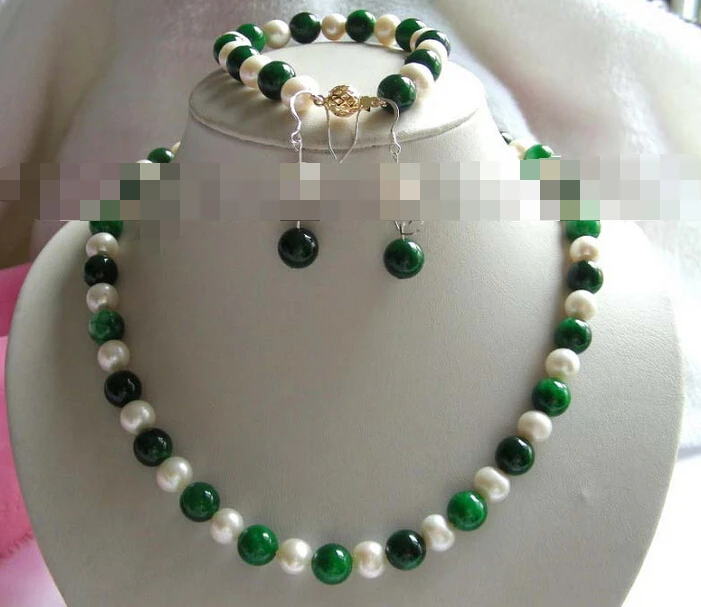 

12567 Natural Emerald Pearl Necklace Bracelet Earrings Set