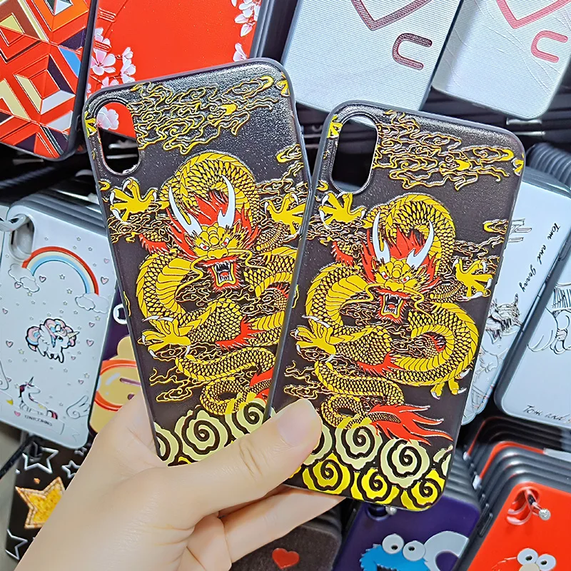 

Chinese Emperor Totem Embossed Dragon Case for iPhone X XS Max XR Hard Cover Coque for iPhone 8 7 6 6S Plus Luxury Fundas Etui