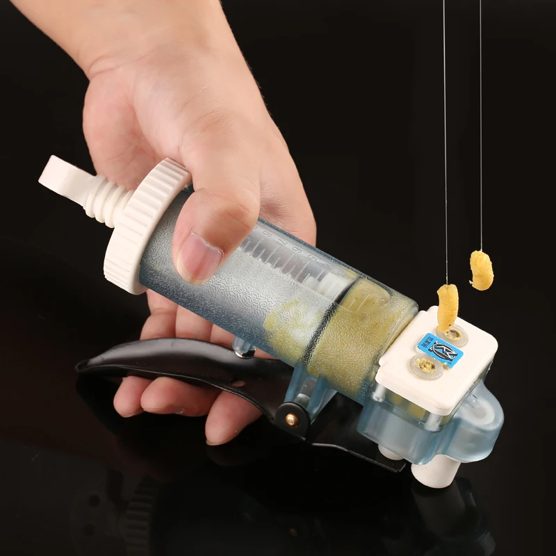 PORTABLE CLEAN AUTOMATIC BAIT MACHINE FISHING TOOLS EQUIPMENT FISH LURE