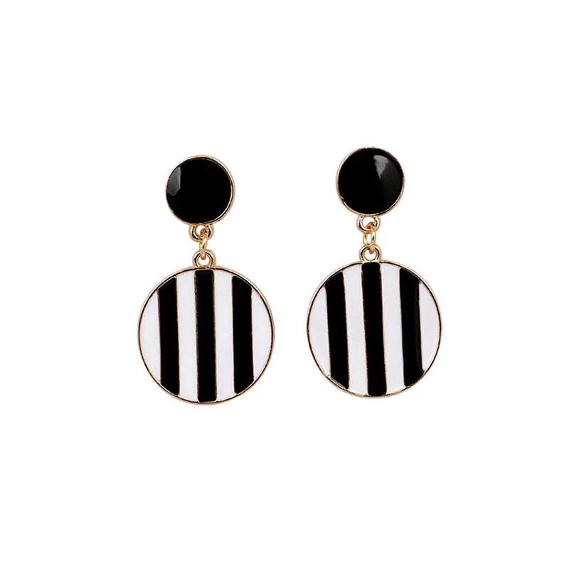 

2019 Round Stripe Geometric Earrings Bridal Black and White Earring Indian Jewelry Fashion Statement Earrings For Women Wedding