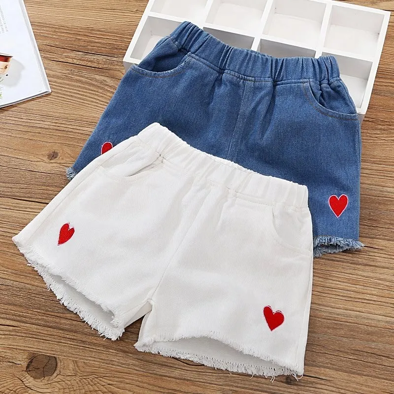 Для девочек летние шорты штаны корейский Любовь детские джинсы однотонные хлопковые детские шорты одежда тонкое платье