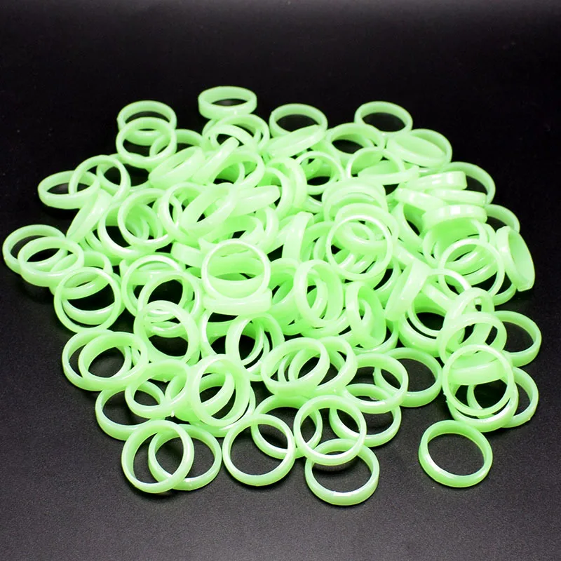 100pcs/set Luminous Rings Glow Light In The Dark Toy Flash Party For Adults Kids Playing In Night Romantic Gift for Girlfriend