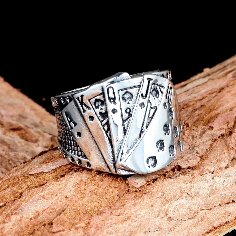 

European and American personality poker version jewelry Explosive playing card straight flush ring