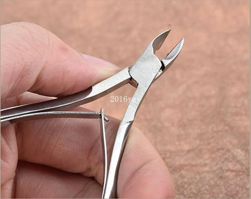 Tesoura de Aço Aparador de Cutícula Clipper para Aparar Cutícula a Pele Cutícula Inoxidável Dedo Nipper Cortador Unha Art Morta 9 Cutícula Tesoura de Aço inoxidável Dedo Aparador