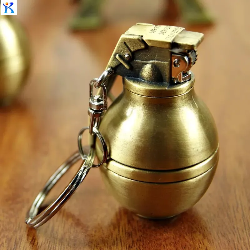 Wholesale- Simulation bomb metal lighter Keychain Flame Lighter Butane inflatable creative model cigarette lighter gift2