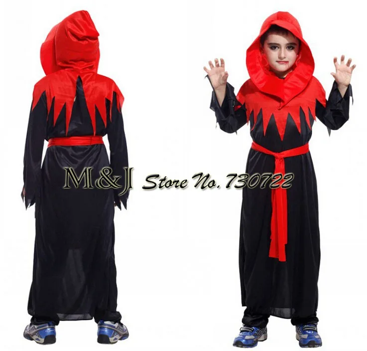 Free shipping!Boy's aristocratic vampire Halloween robes cosplay