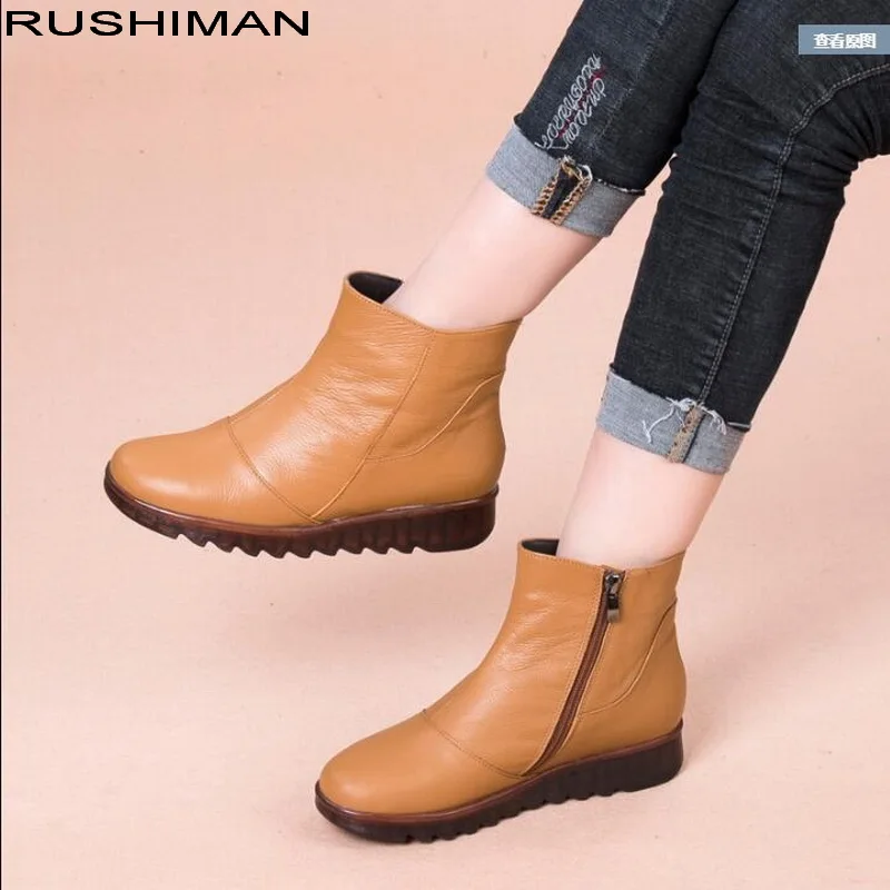 

Autumn and winter skid Cow Muscle bottom flat Genuine Leather warm Ankle Bootss soft bottom Cowhide leather mother shoes