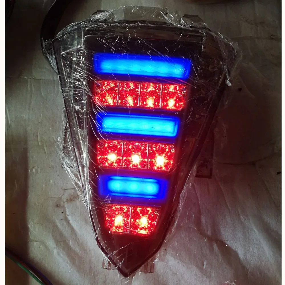 

For YAMAHA YZF R15 Motorcycle Taillights LED Taillamp RED Tail light Modified turn signal lamp stoplight