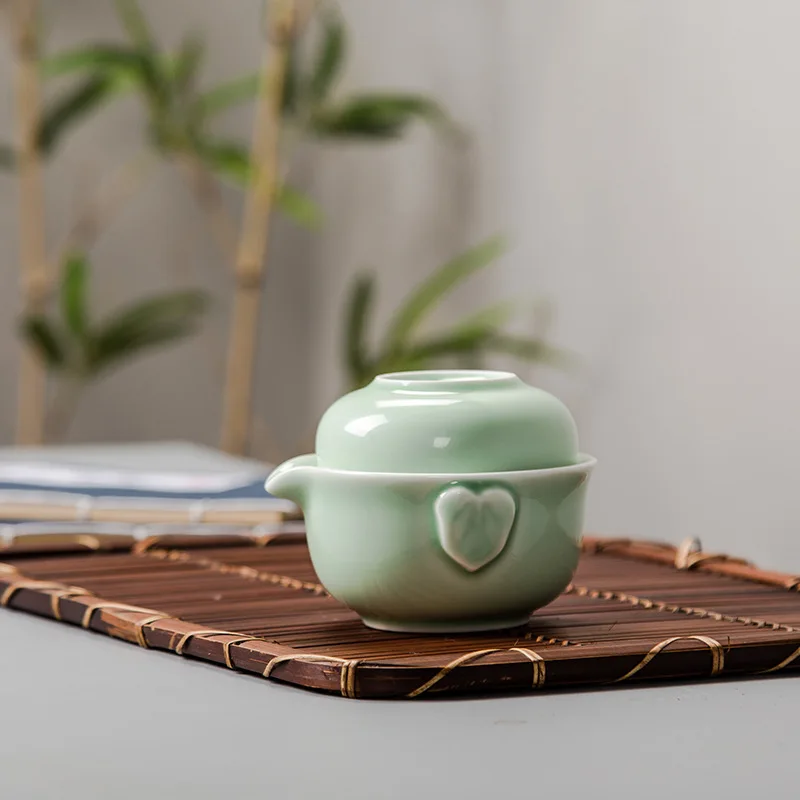 Высококачественный чайный сервиз Celadon 3D Carp gaiwan, зеленый элегантный чайный набор кунг-фу, включает 1 чайный горшок 1 чайную чашку, красивый легкий чайник