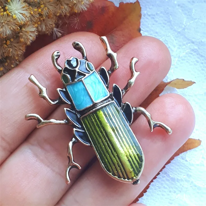 

Gold-color Vivid Beetle Brooch For Women Mens Gifts Color Enamel Pin Insect Brooches Fashion Unisex Jewelry Wholesale price