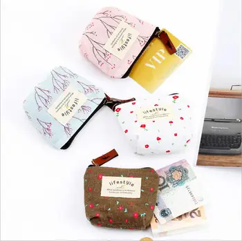

1Pcs Cute Printed Coin Purse Creative Lady Key Bag Canvas Change Purse Portable Convenient Coin Bag Mini Zipper Storage Bag