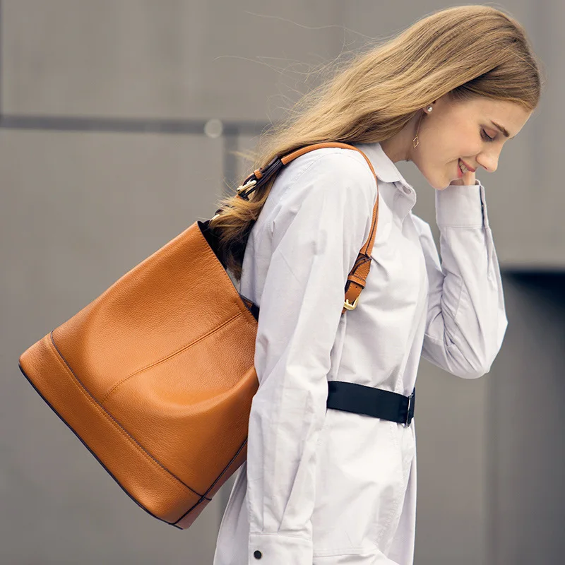 

2019 Famous Brands Women's Luxury Handbags Top Quality Ladies Genuine Leather Bags Designer Brand Shopping Totes Bucket Bag
