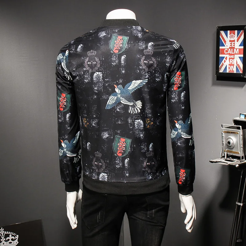 J18068 European style 3d birds retro printing fashion luxury jacket men Autumn 2018New quality streetwear mens jackets and coats J18068 European style 3d birds retro printing fashion luxury jacket men Autumn 2018New quality streetwear mens jackets and coats