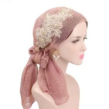 Мусульманские яркие шелковые шапки Skullies Beanies с золотыми бусинами на весну и осень, Брендовые женские шапки-тюрбан из полиэстера, Модная вязаная шапка