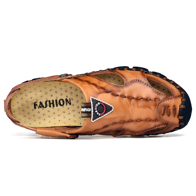 Hole Shoes Men Shoes Male Cow Genuine Leather Sandals Crocse Summer Sandalias Hombre Slippers Clogs Sandles New 2019 Mens Shoes