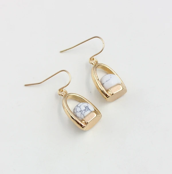 

SEDmart Lantern Shape Howlite Round Stud Earrings White Natural Stone Gold Color Brincos Jewelry Women Gift