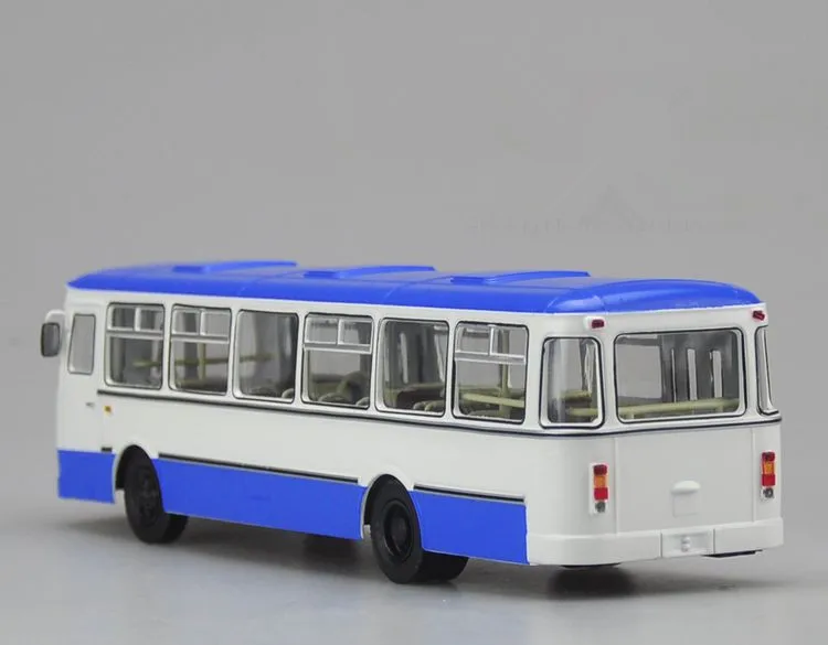 677 м модель автобуса, 1:43 сплав 677 м автобус, высокая Игрушечная машина, высококачественная коллекционная модель - Цвет: Синий