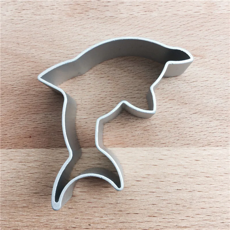 

Hot 1pc Dolphin Shaped Cookie Cutting Mold Metal Biscuit Cutter Form To cookies Aluminium Alloy mold