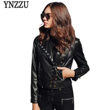 YNZZU Осенняя Новая модная кожаная куртка женская однотонная Повседневная куртка с заклепками и длинным рукавом тонкая куртка из искусственной кожи YO562