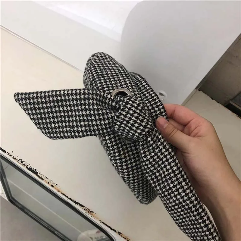 

Fashion houndstooth woolen beret female autumn and winter bow tie hat literary retro painter hat Berets