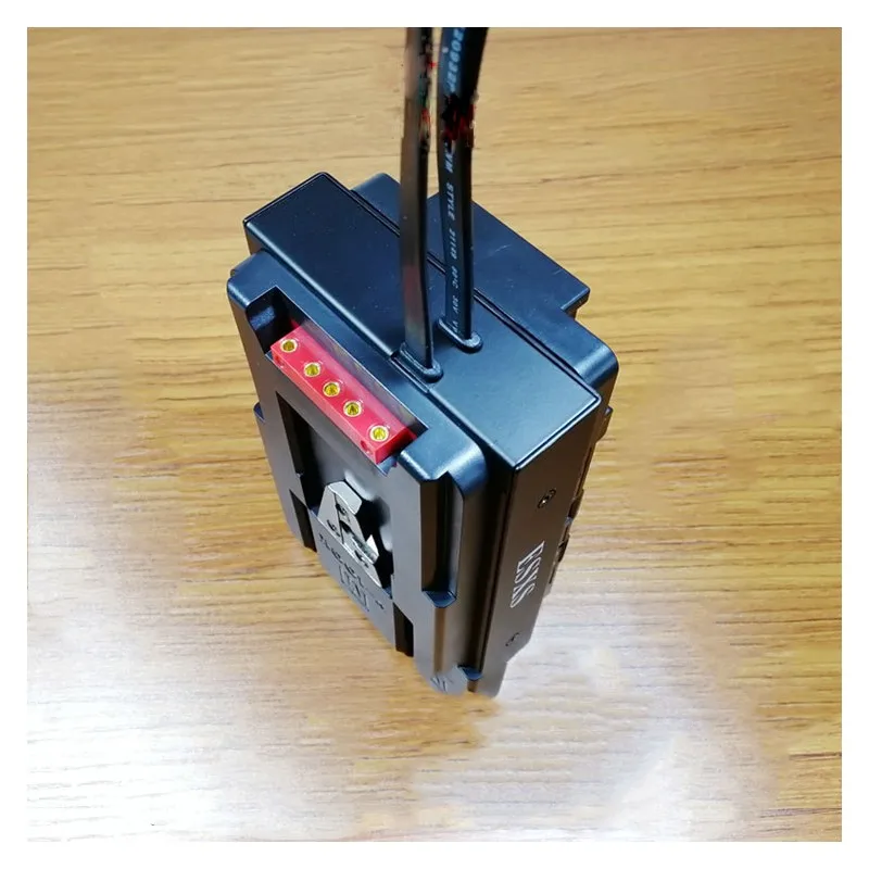 

V-Type CFast 2.0 to SDD Adapter For Blackmagic URSA Mini PRO/Broadast CanonXC10 C300 MARKII