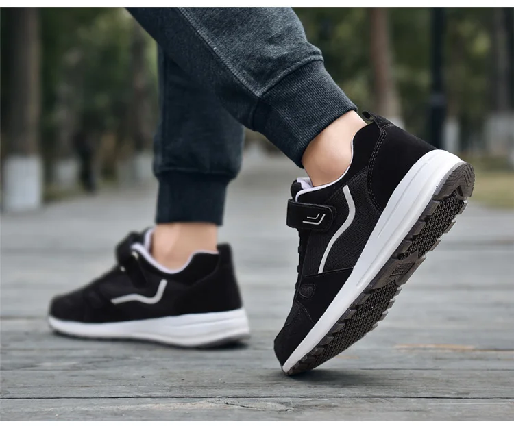 Breathable Unisex Casual Shoes 2018 Lace Up Valentine Sneakers Women Trainers Outdoor Sport Mesh Shoes For Mother Fitness XZ62 (21)