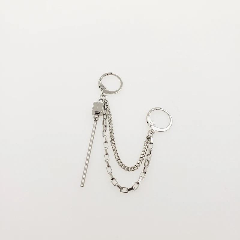 metal earrings (1)