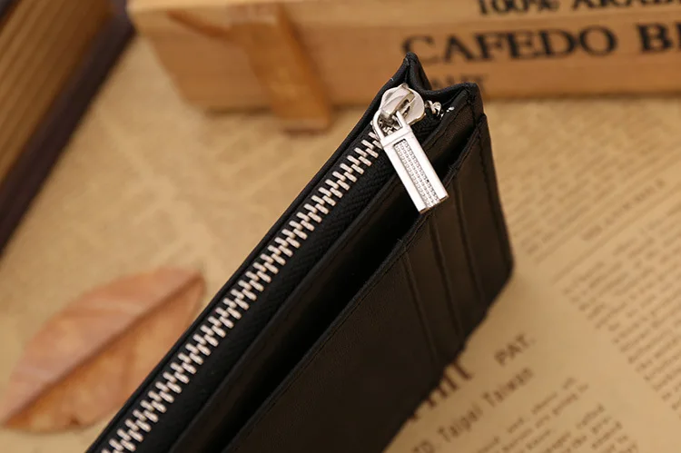 2376698566_746058693