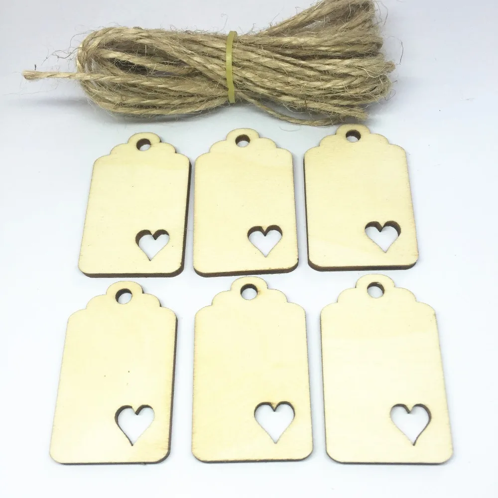 

10pcs Natural Blank Wooden Mini Square Tags Perfect for Vintage Wedding Tables Place Names & Decoration With Heart Hole